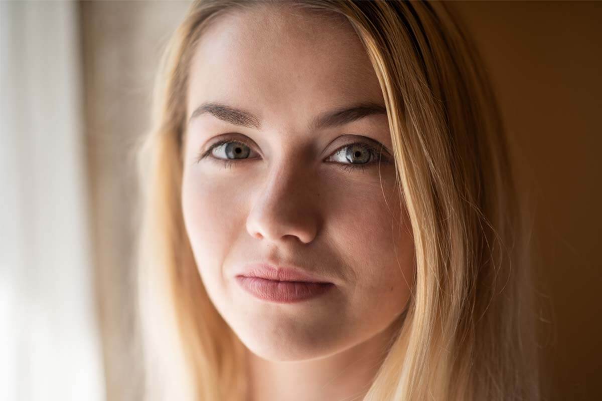 do-I-need-eating-disorder-treatment a woman wondering do i need eating disorder treatment